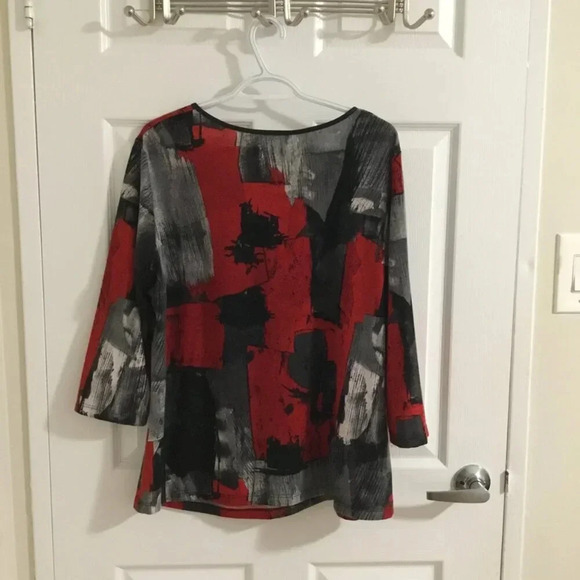 Bali  Corp | Printed blouse SZ XL *** Pit to Pit: 22.5” - Picture 2 of 6